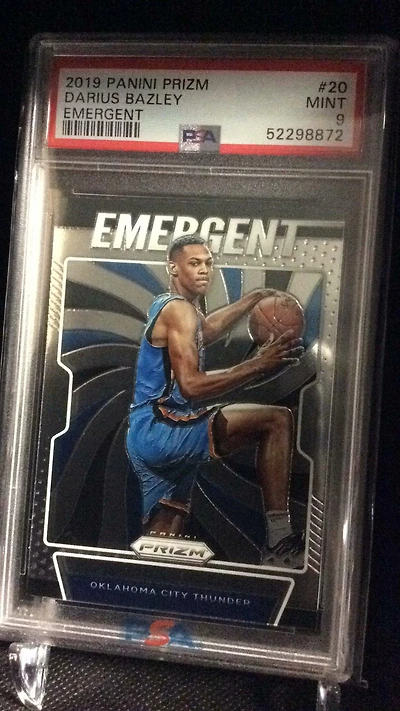 2019 Panini Prizm Emergent 20 Darius Bazley PSA