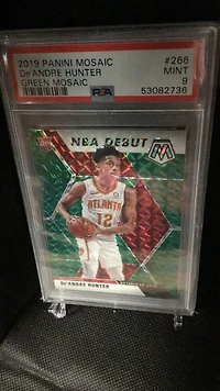 2019 Panini Mosaic 266 De'andre Hunter Green Mosaic PSA 9