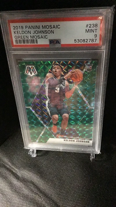 2019 Panini Mosaic 238 Keldon Johnson Green Mosaic PSA 9