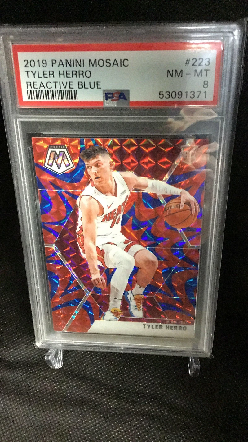 2019 Panini Mosaic Tyler Herro Reactive PSA