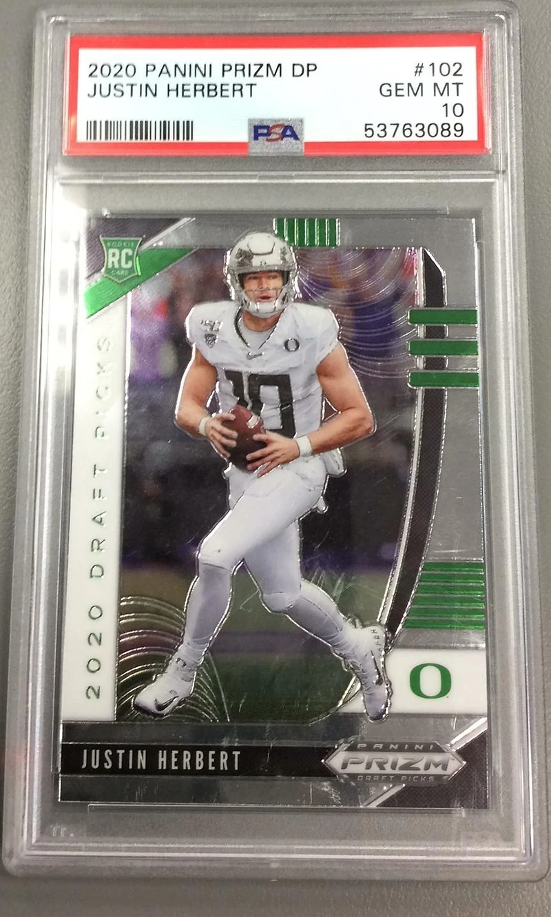 2020 Panini Prizm Draft Picks 102 Justin Herbert PSA 10