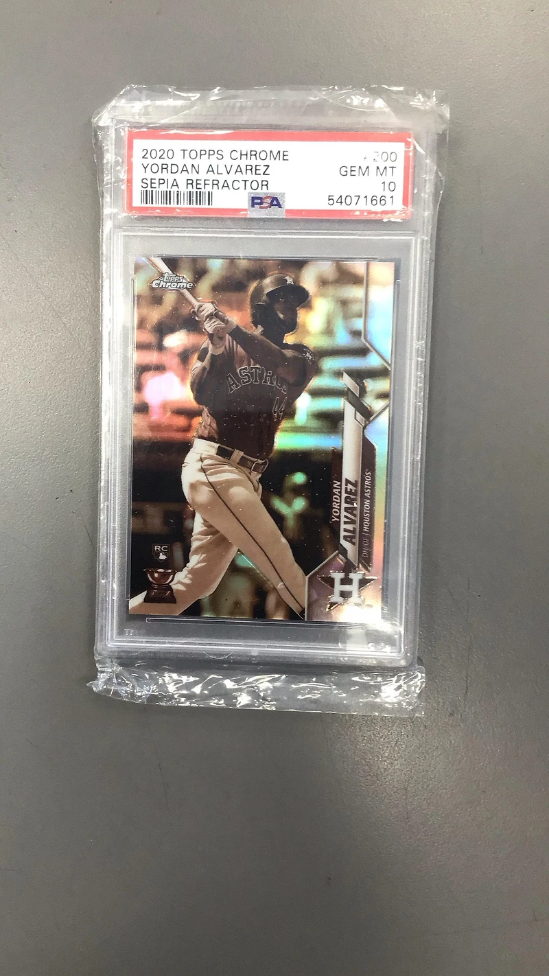 2020 Topps Chrome 200 Yordan Alvarez Sepia Refractor PSA 10