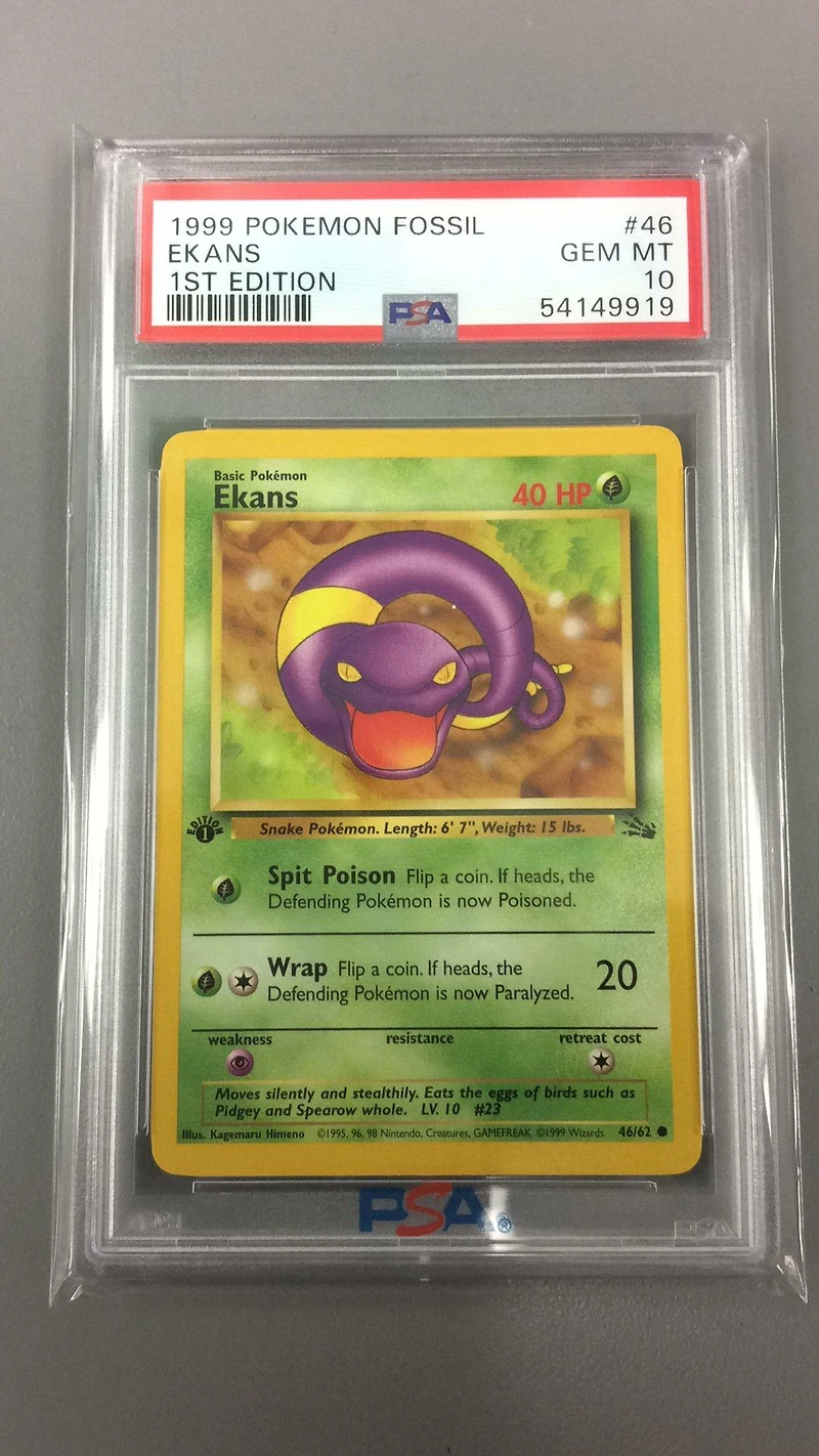 1999 Pokemon Fossil 46 Ekans PSA