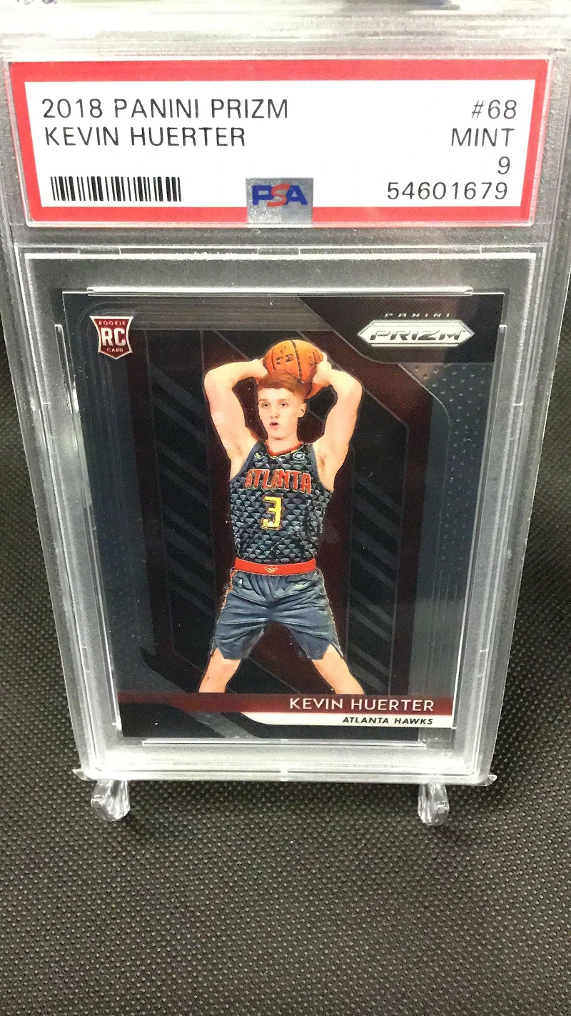 2018 Panini Prizm 68 Kevin Huerter PSA 9