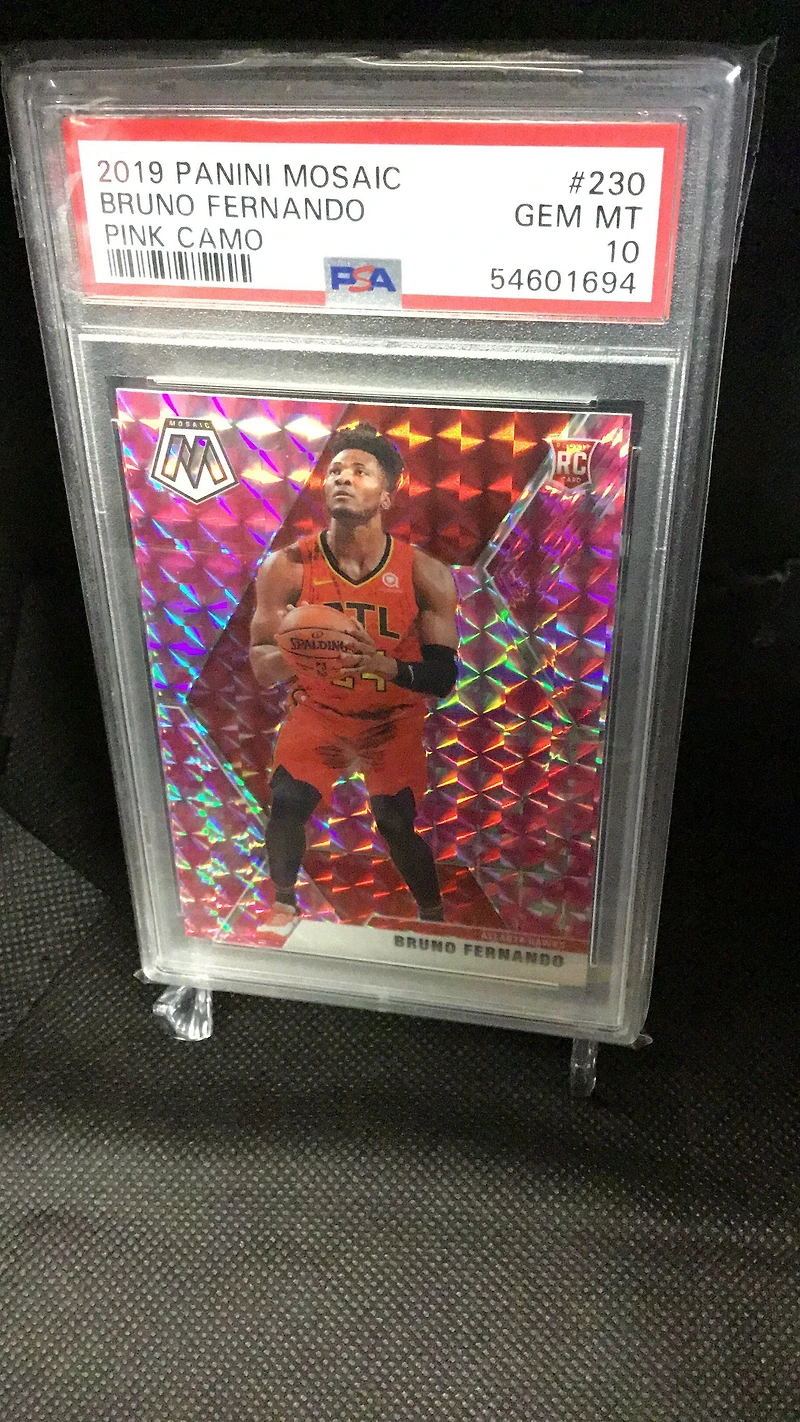 2019 Panini Mosaic 230 Bruno Fernando Pink Camo PSA 10