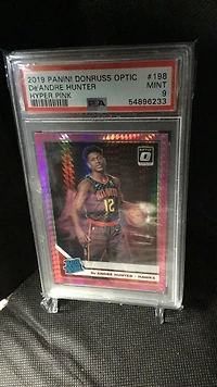 2019 Panini Donruss Optic 198 De'andre Hunter Hyper Pink PSA 9
