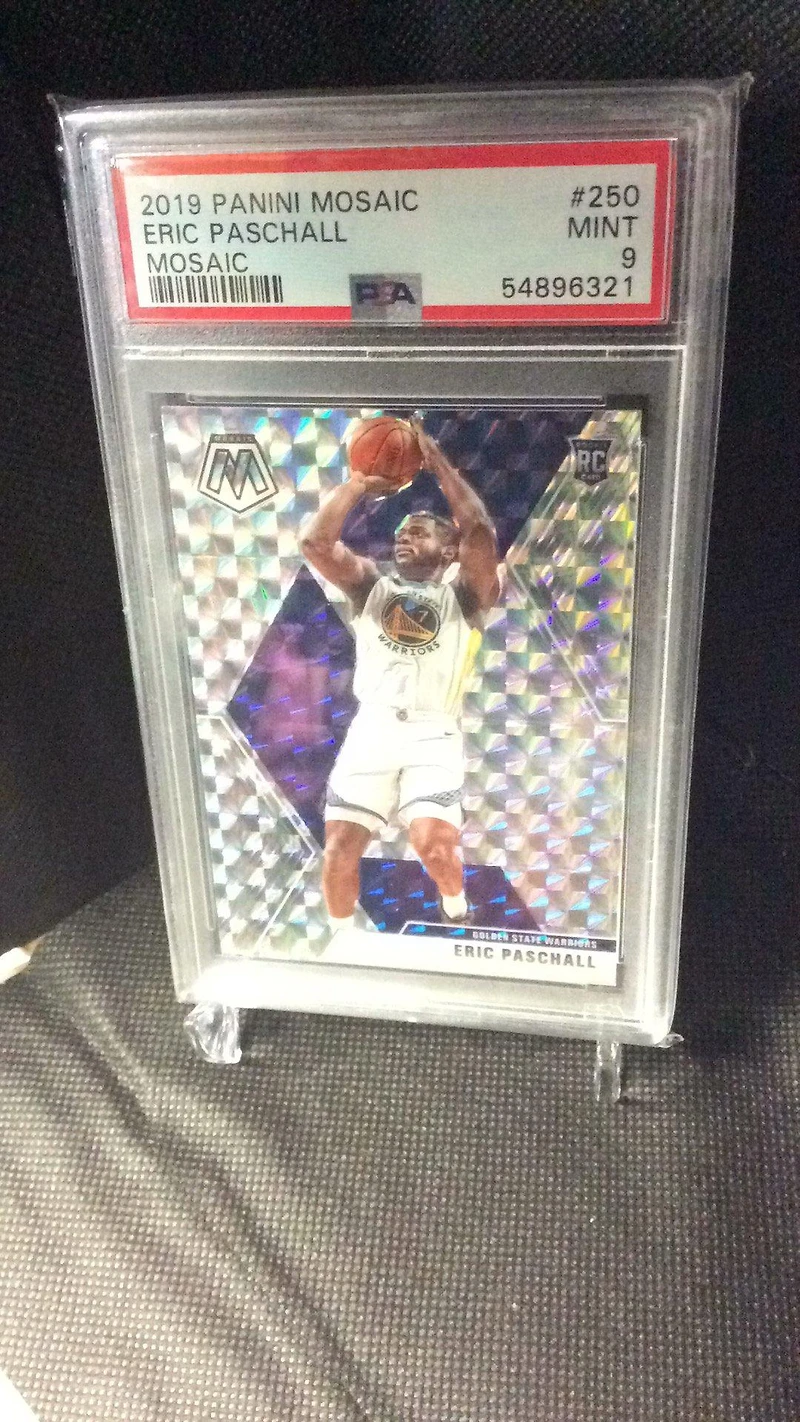 2019 Panini Mosaic 250 Eric Paschall Mosaic PSA 9