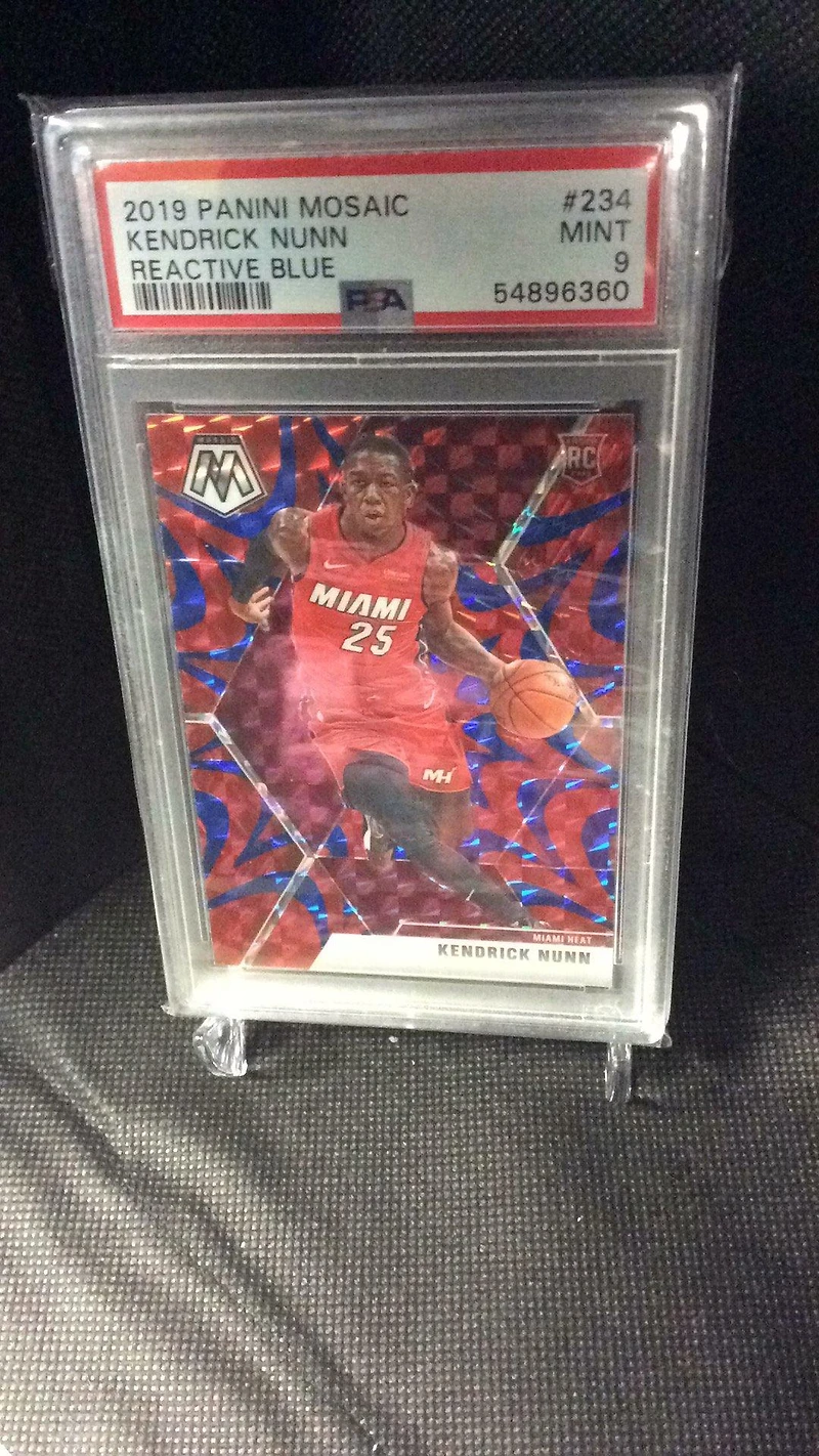 2019 Panini Mosaic 234 Kendrick Nunn Reactive Blue PSA 9
