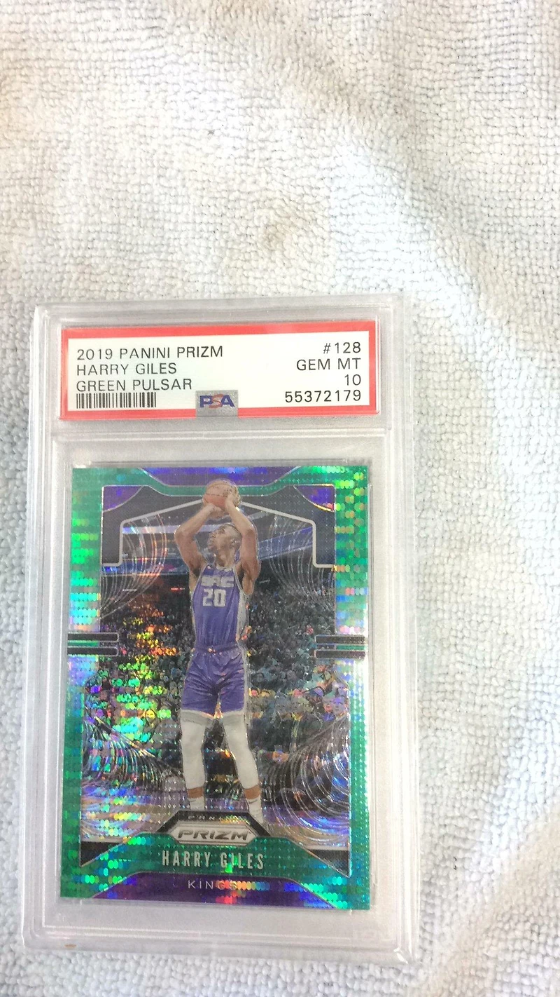 2019 Panini Prizm 128 Harry Giles Green Pulsar PSA 10