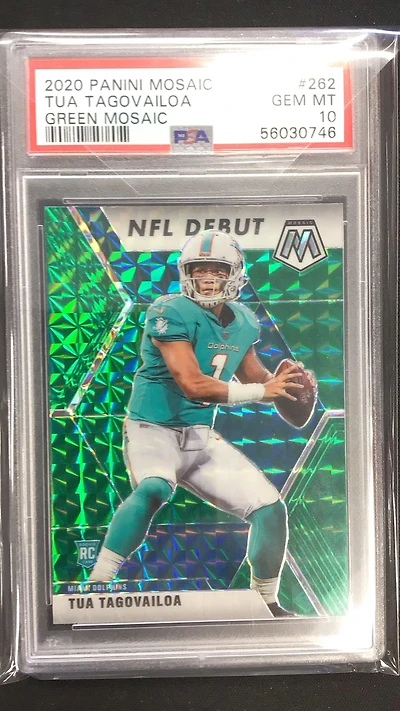 2020 Panini Mosaic 262 Tua Tagovailoa Green Mosaic PSA 10