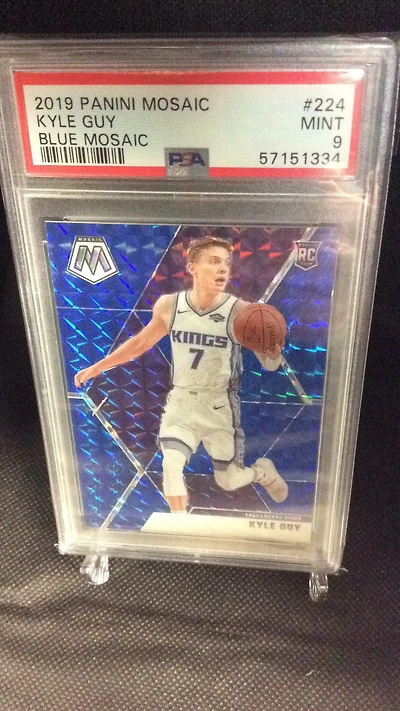 2019 Panini Mosaic 224 Kyle Guy Blue Mosaic PSA 9