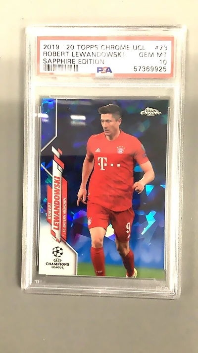 2019 Topps Chrome Uefa Champions League Sapphire Edition 73 Robert Lewandowski PSA 10