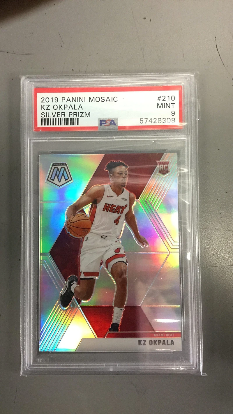 2019 Panini Mosaic 210 Kz Okpala Silver Prizm PSA 9