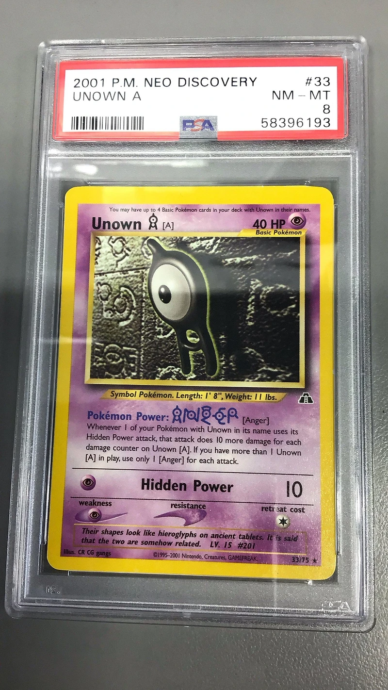 2001 Pokemon Neo Discovery 33 Unown A PSA 8