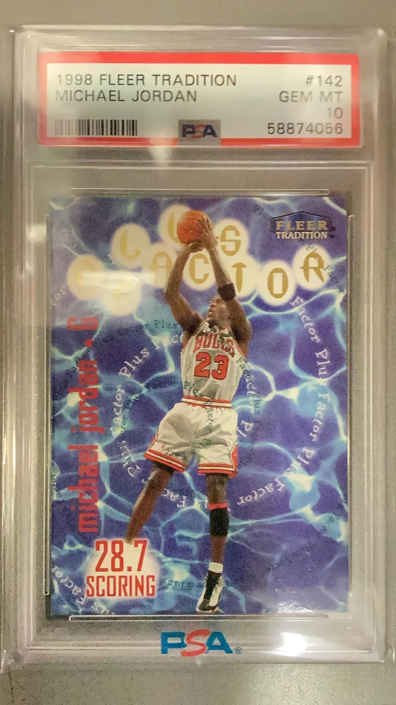 1998 Fleer Tradition 142 Michael Jordan PSA
