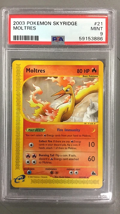2003 Pokemon Skyridge 21 Moltres PSA 9