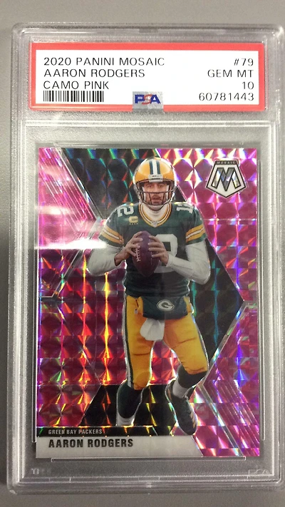 2020 Panini Mosaic 79 Aaron Rodgers Camo Pink PSA 10