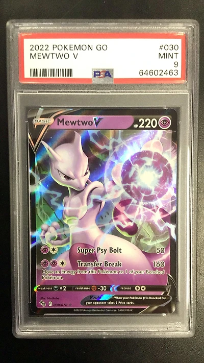 2022 Pokemon Go 030 Mewtwo V PSA