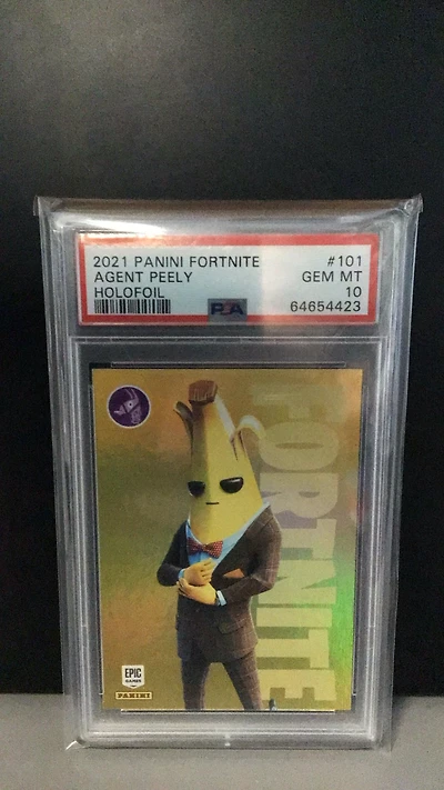 2021 Panini Fortnite 101 Agent Peely Holofoil PSA 10