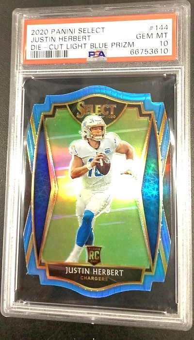 2020 Panini Select 144 Justin Herbert Die-cut Light Blue Prizm PSA 10