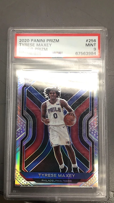 2020 Panini Prizm 256 Tyrese Maxey PSA