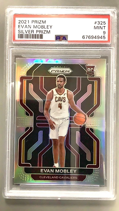 2021 Panini Prizm 325 Evan Mobley Silver Prizm PSA 9