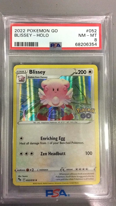 2022 Pokemon Go 052 Blissey-holo PSA 8