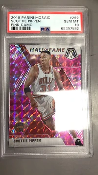 2019 Panini Mosaic 292 Scottie Pippen Pink Camo PSA 10