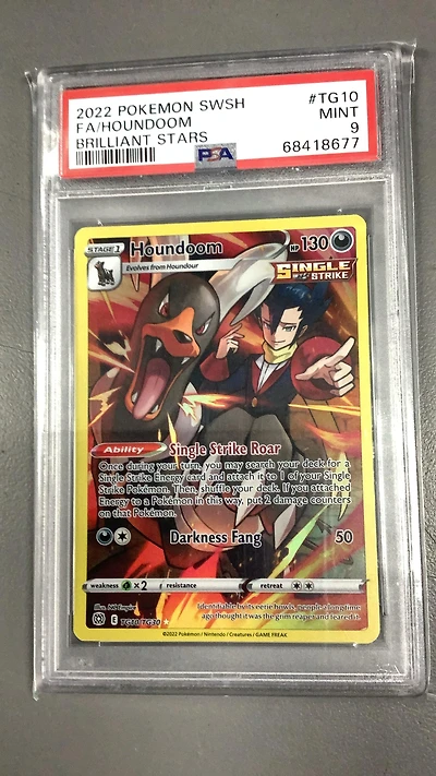 2022 Pokemon Sword & Shield Brilliant Stars Tg10 Fa/houndoom PSA