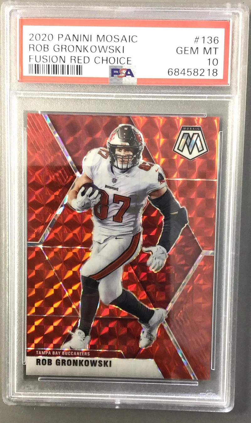 2020 Panini Mosaic 136 Rob Gronkowski Fusion Red Choice PSA 10