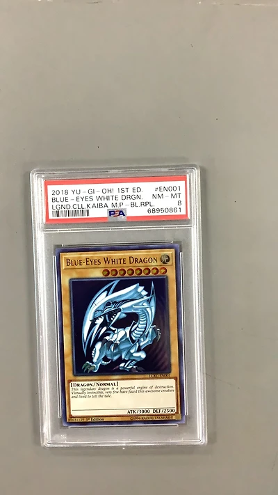 2018 Yu-gi-oh! Legendary Collection Kaiba Mega Pack En001 Blue PSA 8