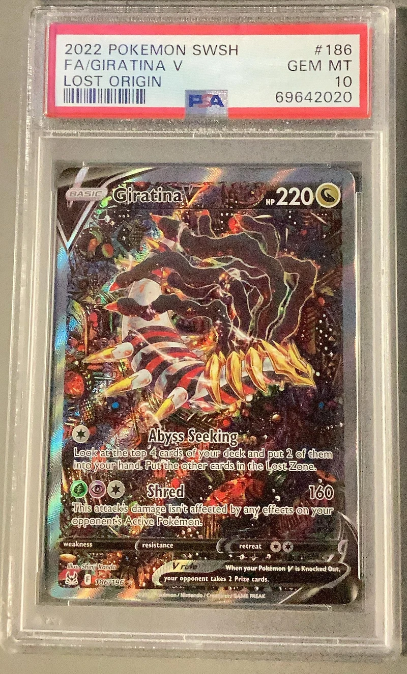 2022 Pokemon Sword & Shield Lost Origin Full Art/giratina V PSA