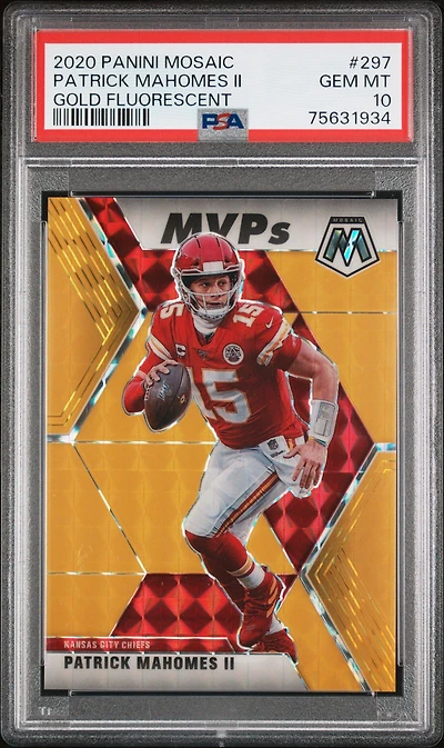 2020 Panini Mosaic 297 Patrick Mahomes Ii Gold Fluorescent PSA 10