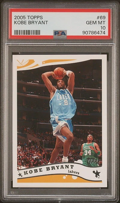 2005 Topps 69 Kobe Bryant PSA 10