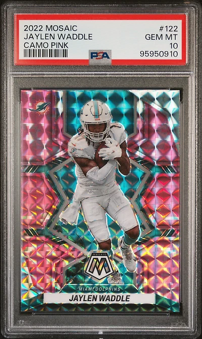 2022 Panini Mosaic 122 Jaylen Waddle Camo Pink PSA 10