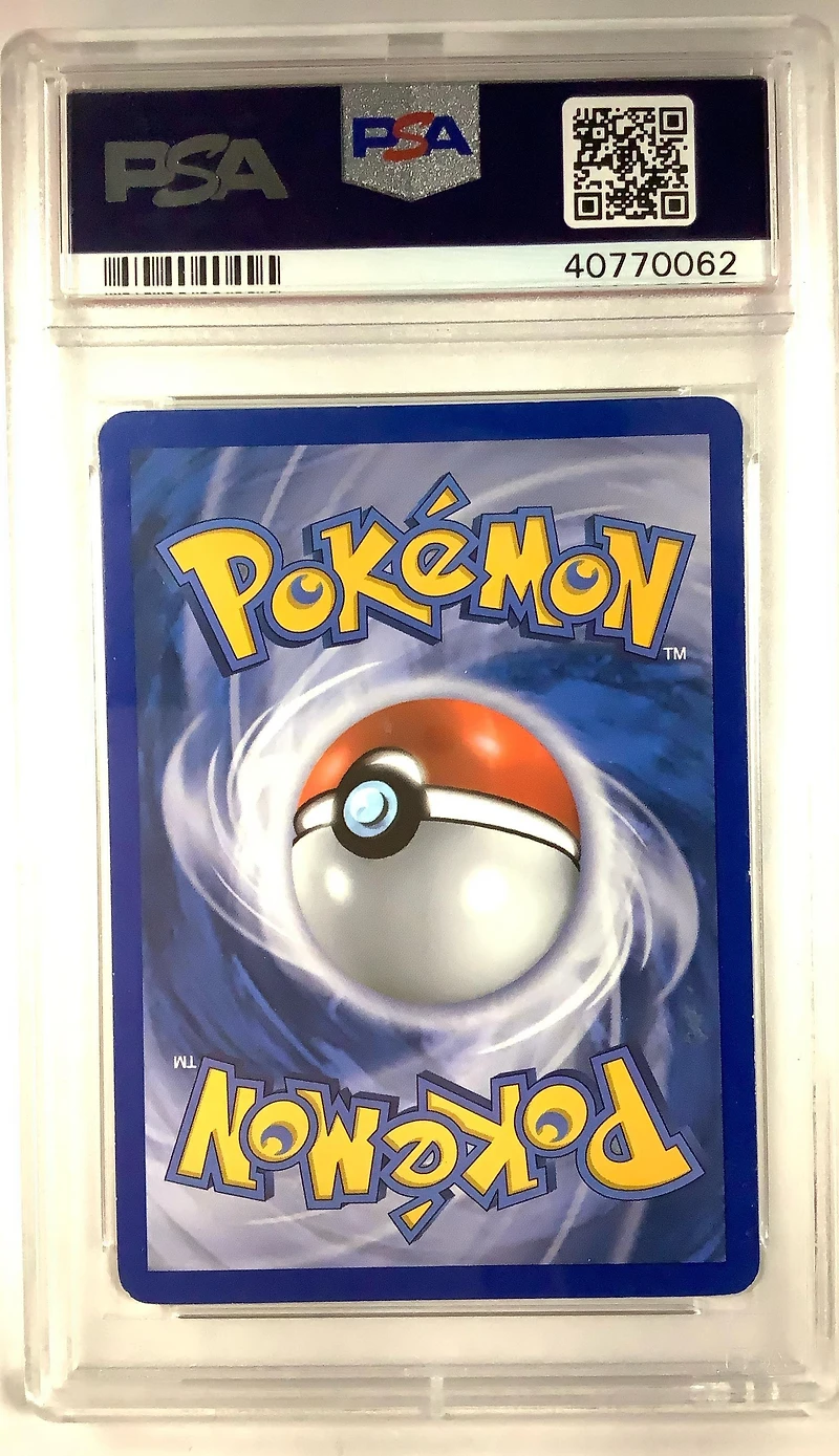 2012 Pokemon Black & White Next Destinies 101 Chandelure-holo PSA 9