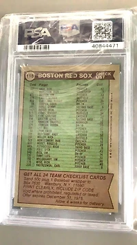 1976 Topps 118 Red Sox Team PSA 9