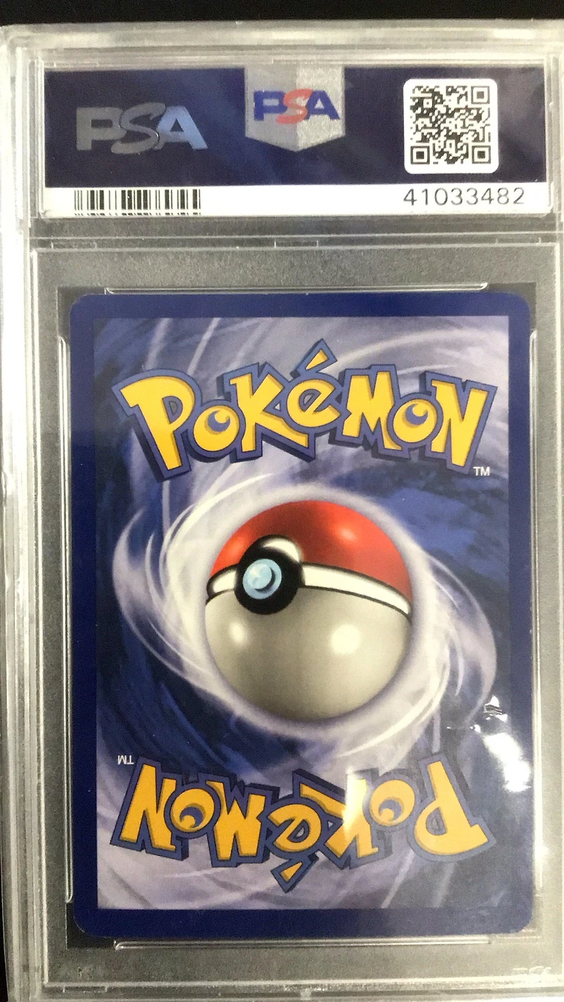1999 Pokemon Fossil 9 Kabutops-holo PSA