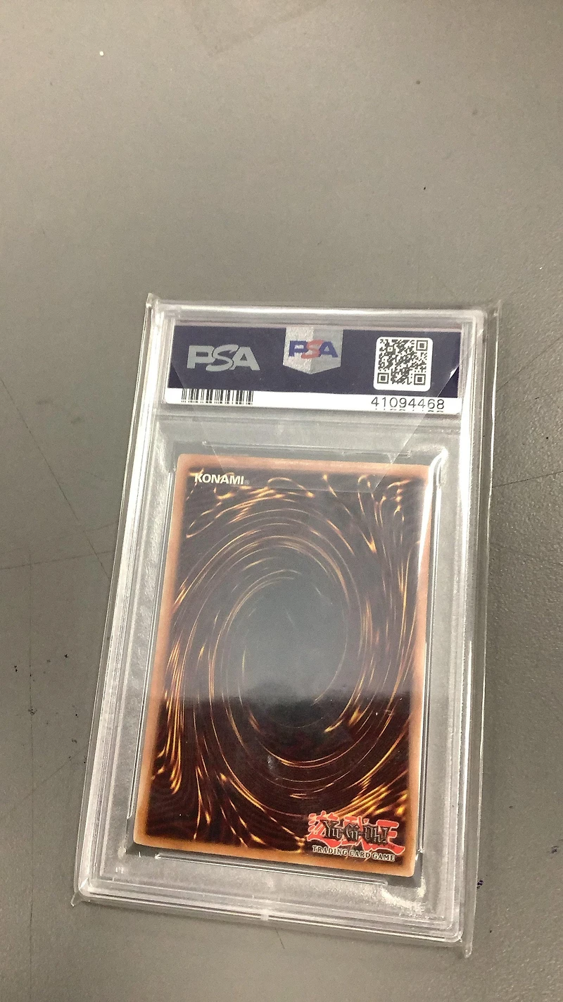 2002 Yu-gi-oh! Lob-legend Of Blue Eyes White Dragon 070 Red-eyes B. Dragon PSA