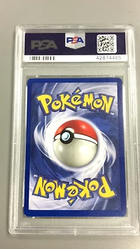 1999 Pokemon Game 22 Pidgeotto Shadowless PSA