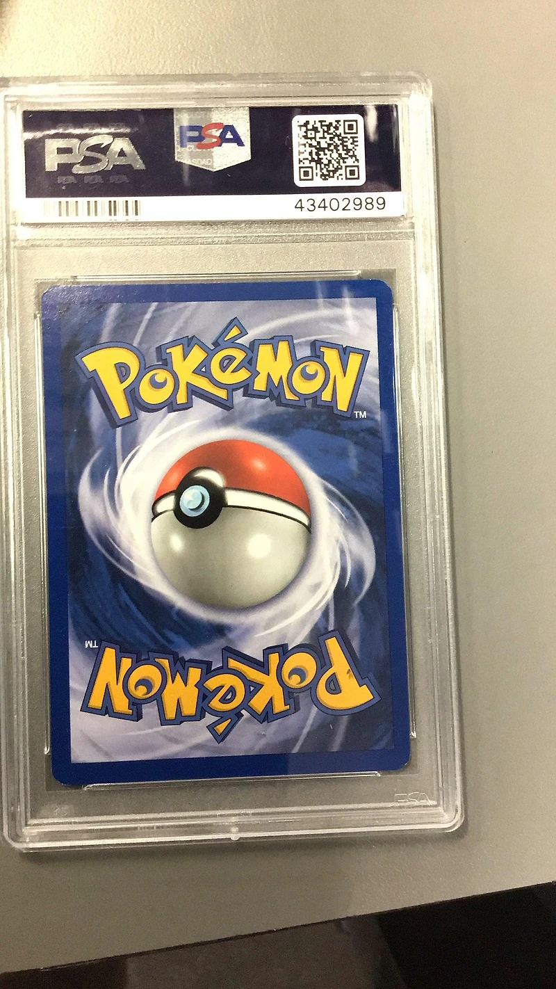 2001 Pokemon Southern Islands Promo 4 Togepi PSA 9
