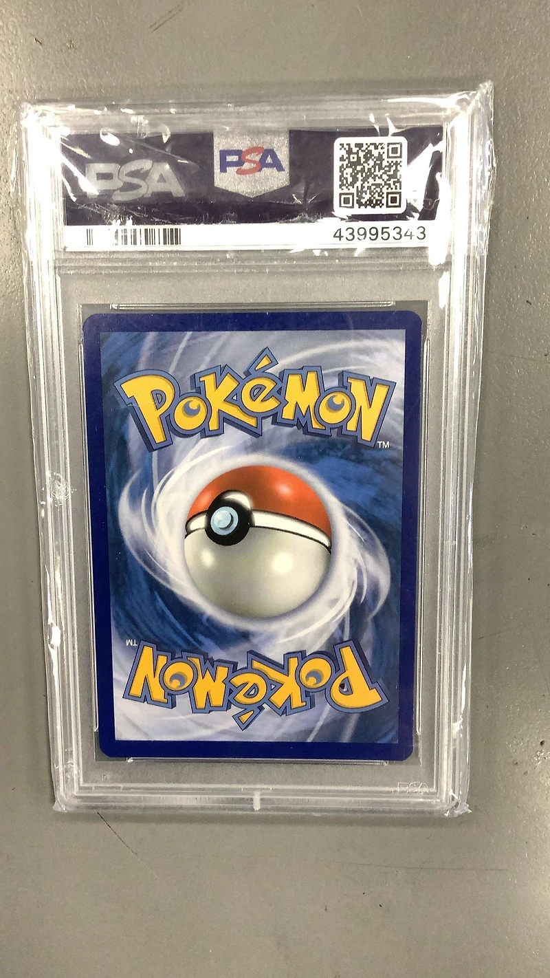 2019 Pokemon Sun & Moon Detective Pikachu 12 Mewtwo-holo PSA