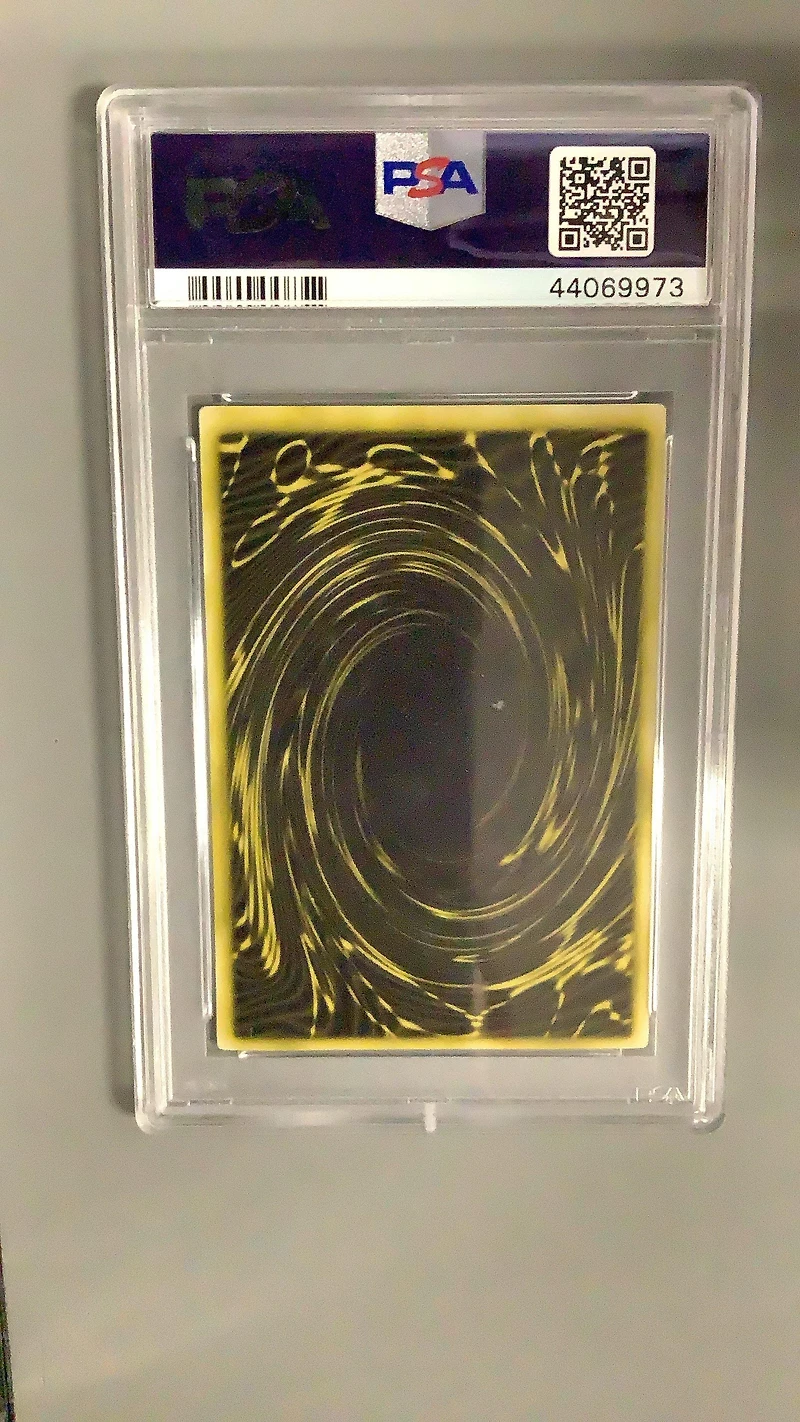 2004 Yu-gi-oh! Promo 001 The Winged Dragon Of Ra Dawn Of Destiny-xbox PSA