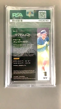 2019 Panini Chronicles Titan 1 Pete Alonso PSA 10