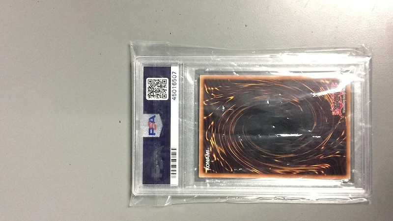2002 Yu-gi-oh! Mrd-metal Raiders 000 Gate Guardian PSA 9