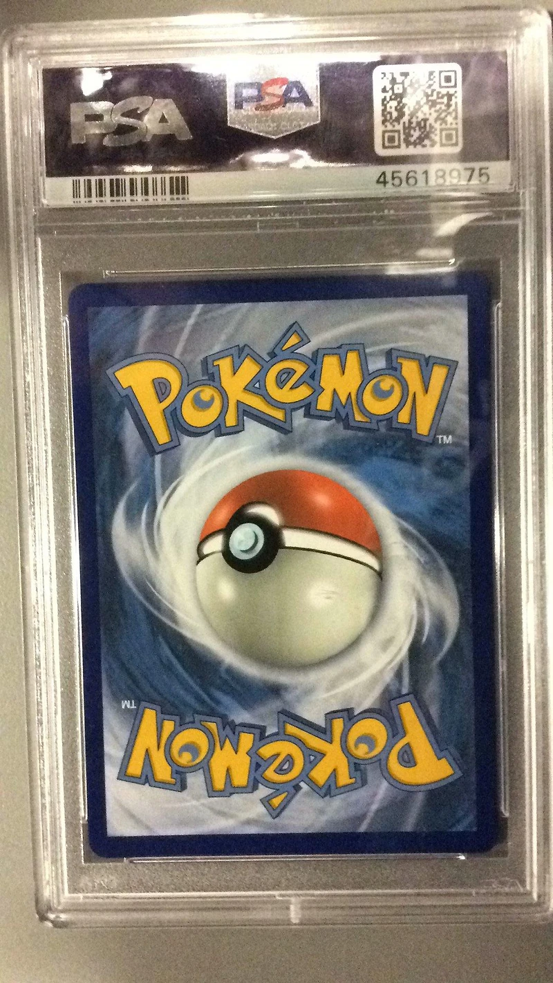 2019 Pokemon Sun & Moon Hidden Fates Sv28 Magneton-holo PSA