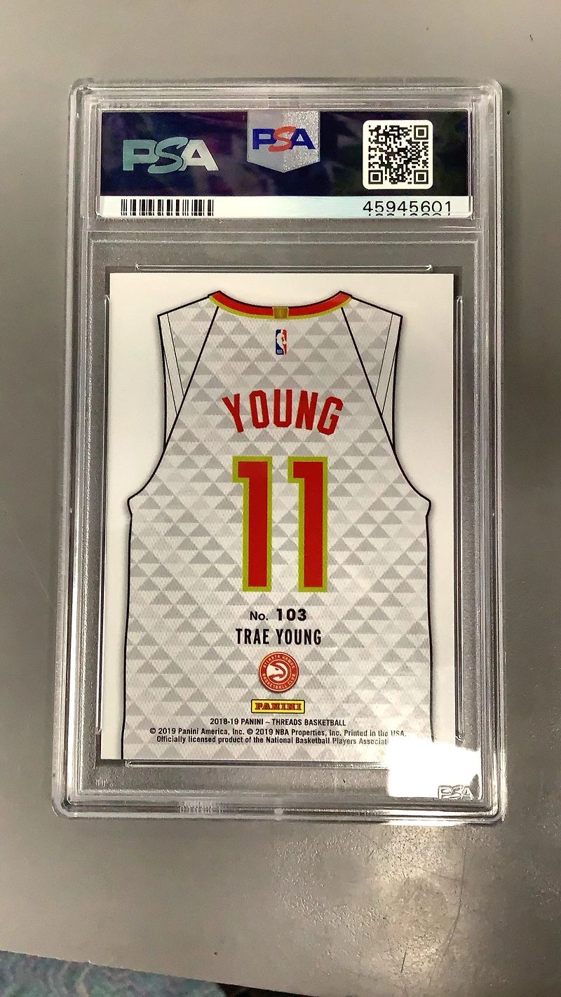 2018 Panini Threads 103 Trae Young PSA 10