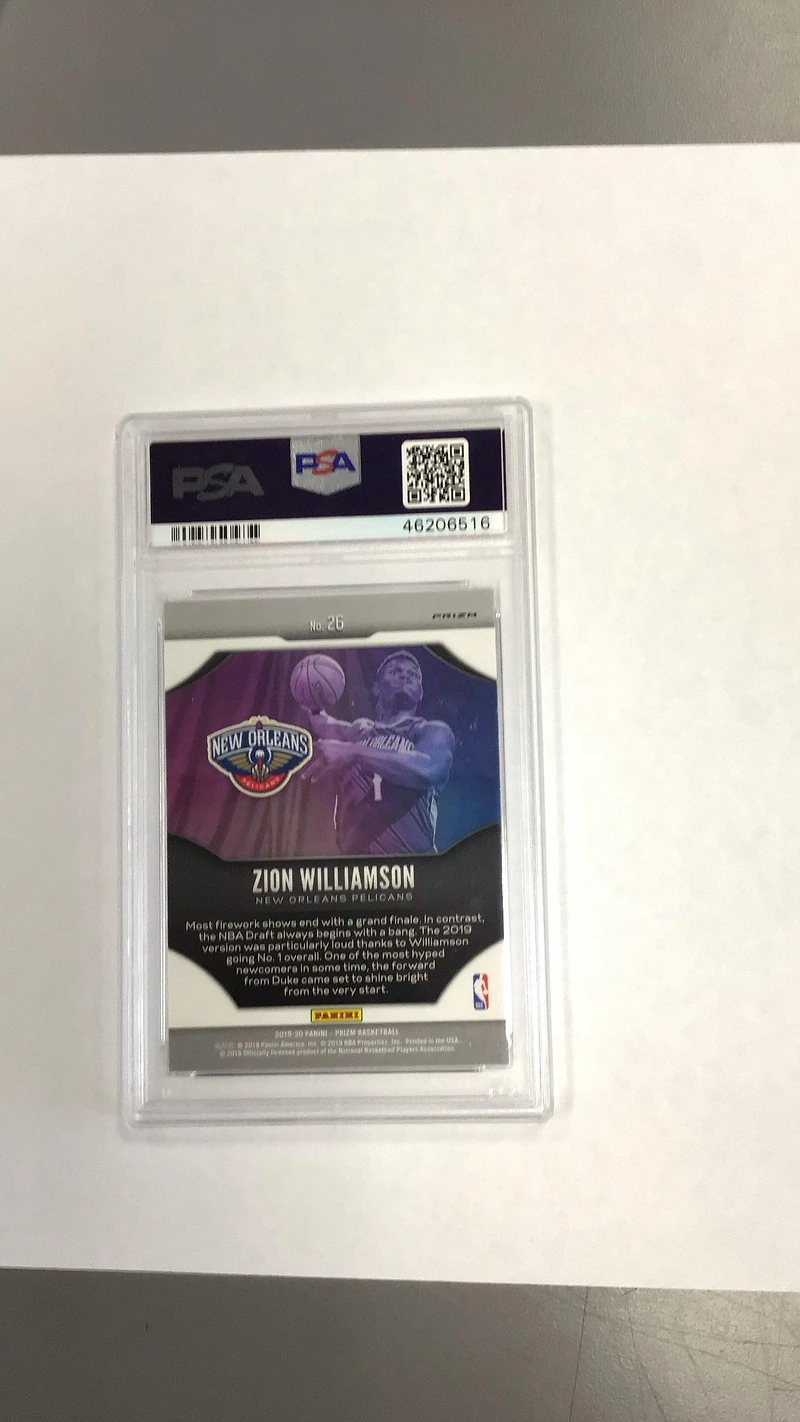 2019 Panini Prizm Fireworks 26 Zion Williamson PSA 10