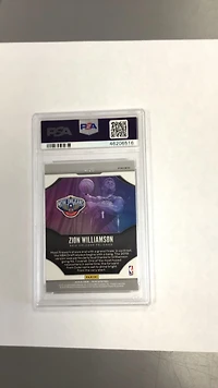 2019 Panini Prizm Fireworks 26 Zion Williamson PSA 10