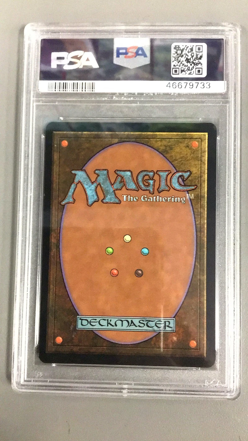 1998 Magic The Gathering Stronghold Sliver Queen PSA NM-MT+ 8.5